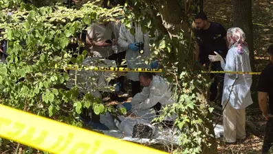 Ormanda kan donduran cinayet: Başına çöp poşeti geçirilmiş eline not sıkıştırılmış halde bulundu