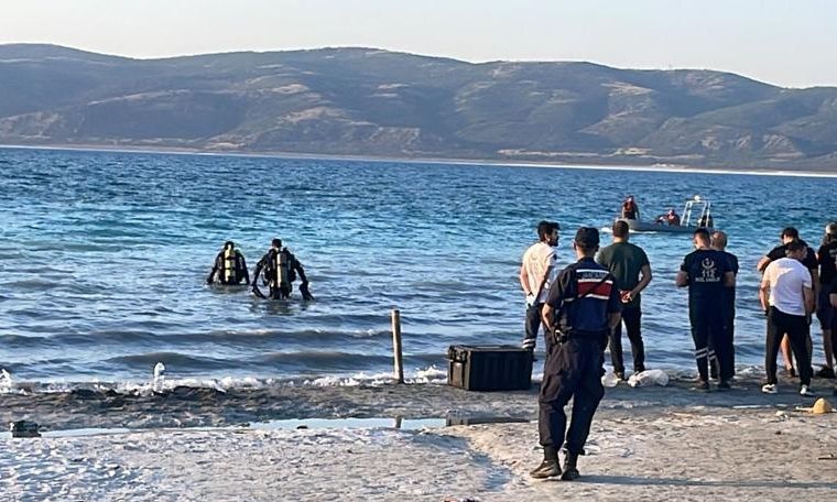 Yasak bölgeden Salda Gölü’ne giren kız çocuğu hayatını kaybetti