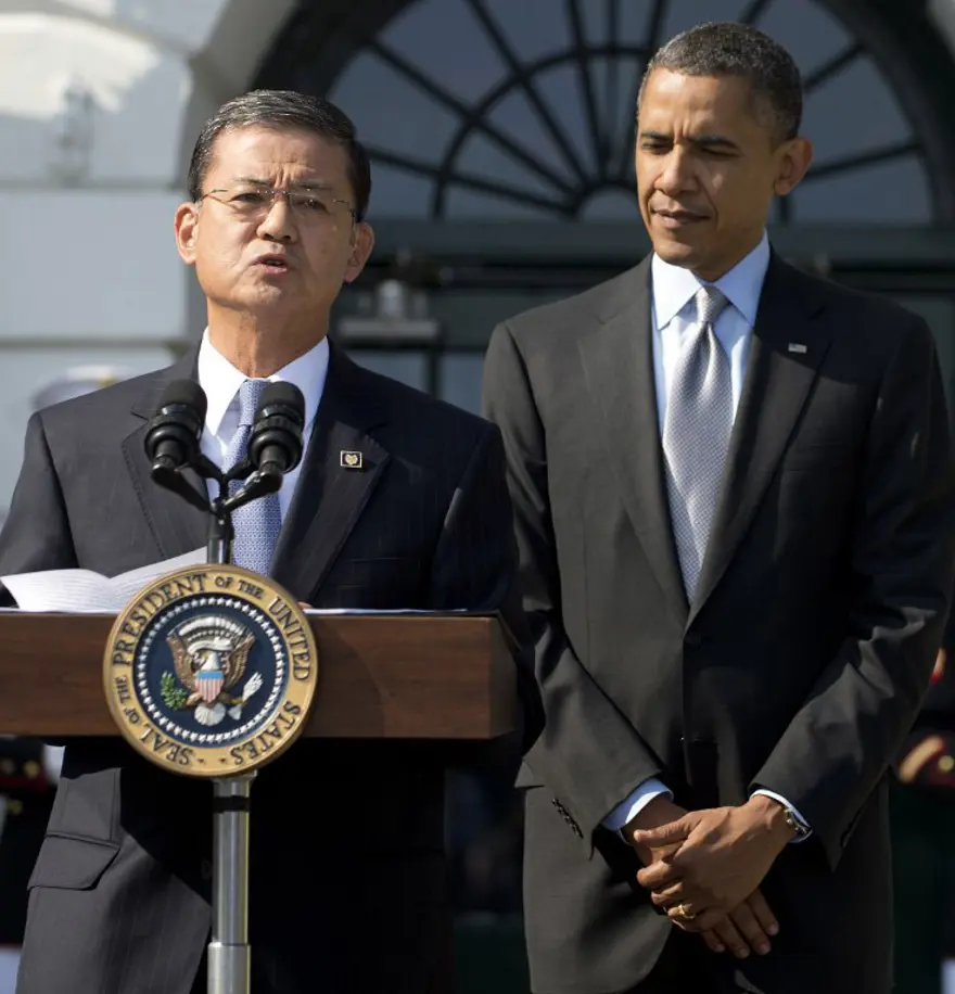 Obama yemin ederken o saklandı 2 Obama yemin ederken o saklandı 2