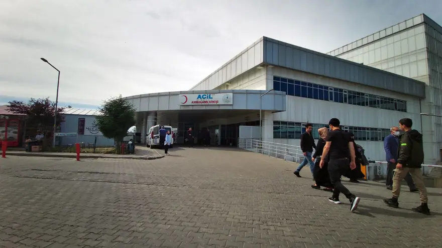 Bingöl'de işçi konteynerinde yangın: 1 ölü 2