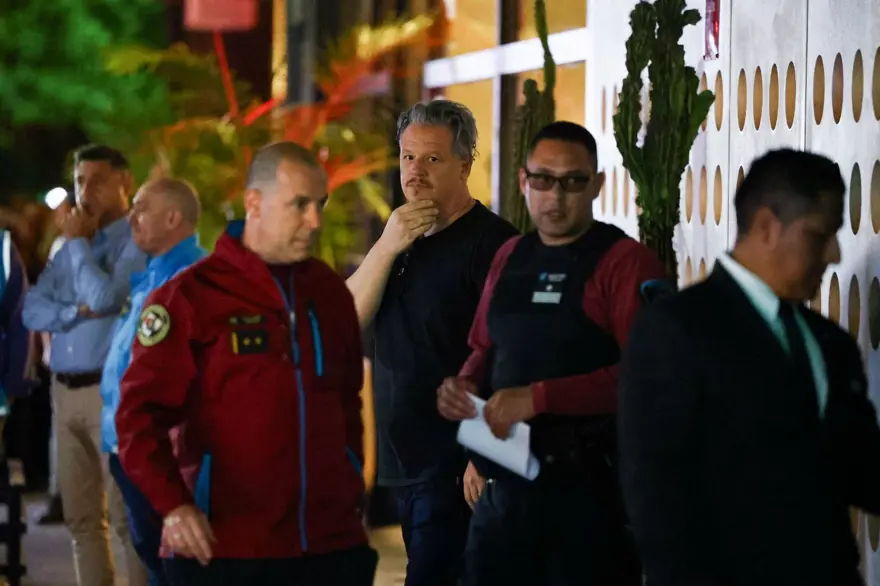 BAĞIMLILIK İLE MÜCADELESİNİ PAYLAŞMIŞTI 6 BAĞIMLILIK İLE MÜCADELESİNİ PAYLAŞMIŞTI 6