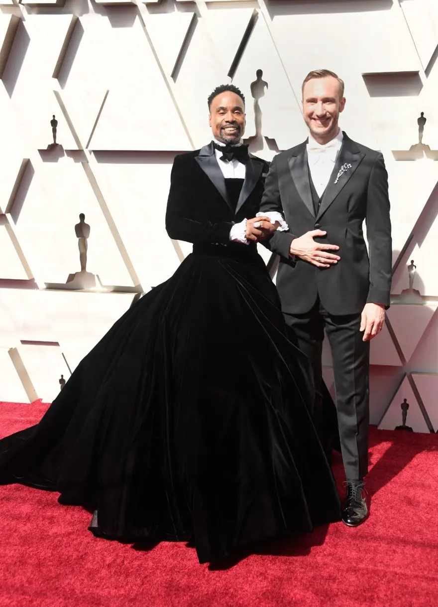 91. Oscar Ödülleri (Oscar 2019) kırmızı halısında elbise-smokin (Billy Porter'ın Cindrella smokini) 4