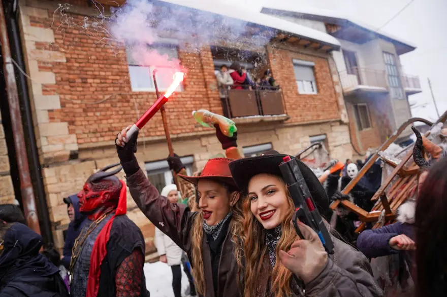 ÖNE ÇIKAN ÖZELLİKLER 6