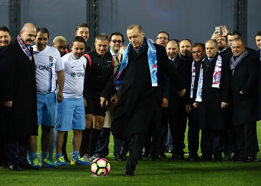Şenol Güneş Stadı düzenlenen törenle açıldı 37