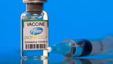 Almanya, vatandaşlarının aşılanması için BioNTech aşılarını Çin'e yolladı