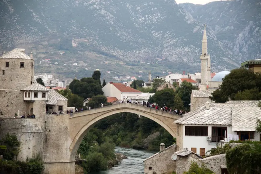 Bosna hâlâ savaşı yaşıyor 17