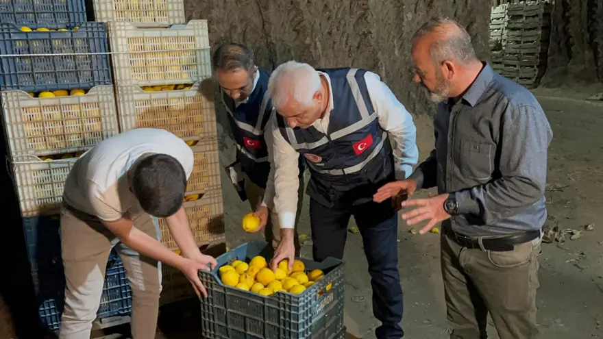 Kapadokya'da yer altındaki limon depolarında denetleme 2 Kapadokya'da yer altındaki limon depolarında denetleme 2