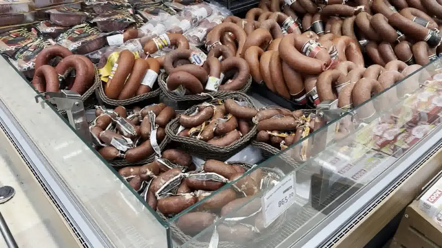 Sucukta hile ve sahteciliğe dikkat | Pazarda 50, kasapta 200 lira 2