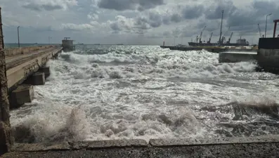 Meteorolojiden yeni uyarı: Denizlerde fırtına alarmı