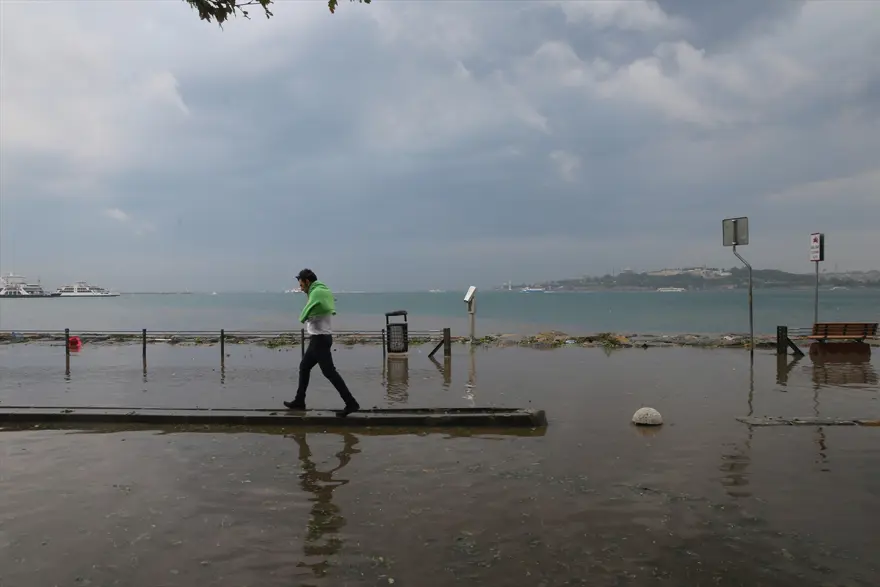 İstanbul'da etkili yağış (20 dakikalık kabus) 75