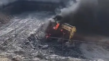 İş makinesi alev alev yandı