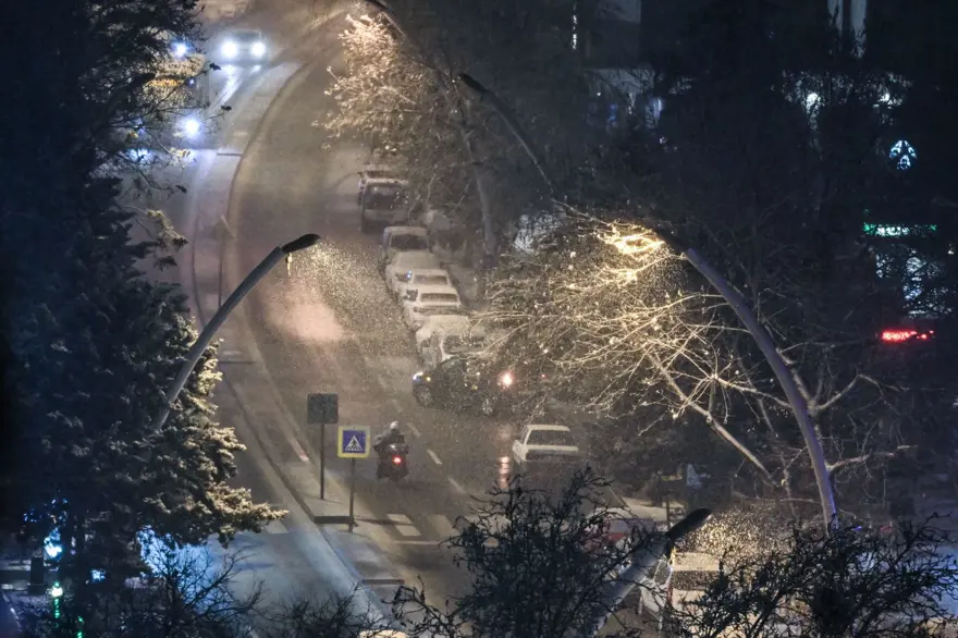 Ankara beyaza büründü, sırada İstanbul var 15 Ankara beyaza büründü, sırada İstanbul var 15