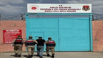 Erzurum'da FETÖ/PDY üyesi samanlıkta yakalandı
