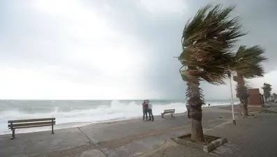 Sağanak ve fırtına uyarısı