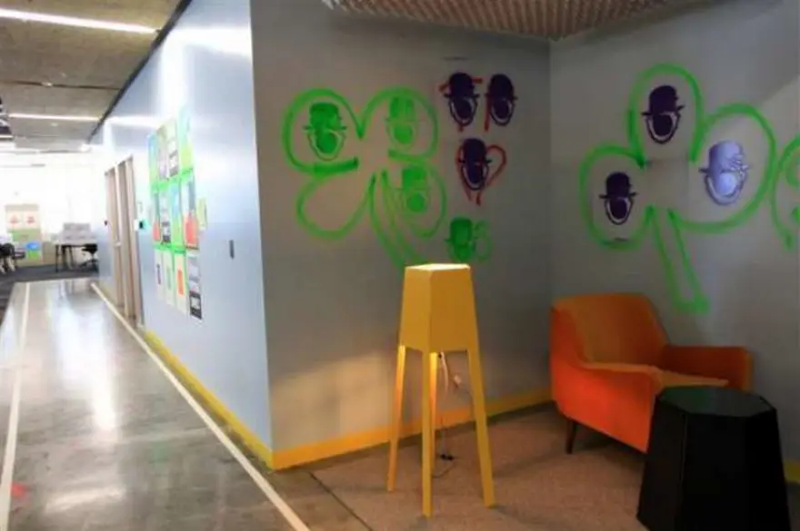 Facebook'un yeni karargahı 19