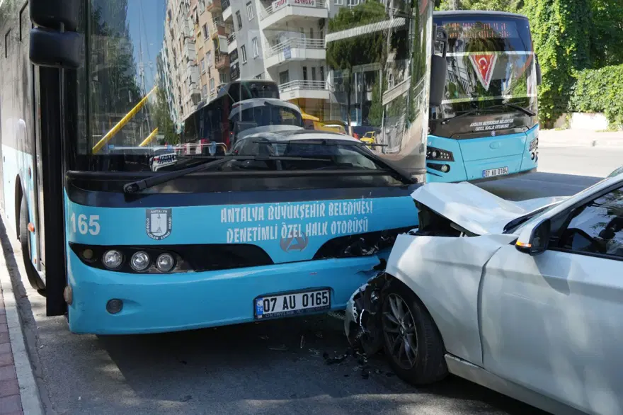 Kastamonuspor kalecisi Batıhan trafik kazası geçirdi 1