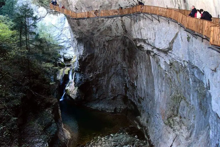 Dünyanın en derin ikinci kanyonu: Kastamonu Valla Kanyonu 14 Dünyanın en derin ikinci kanyonu: Kastamonu Valla Kanyonu 14