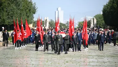 Esaretten kurtuluşun ilk adımı… 19 Mayıs'a tüm yurtta coşkulu kutlama