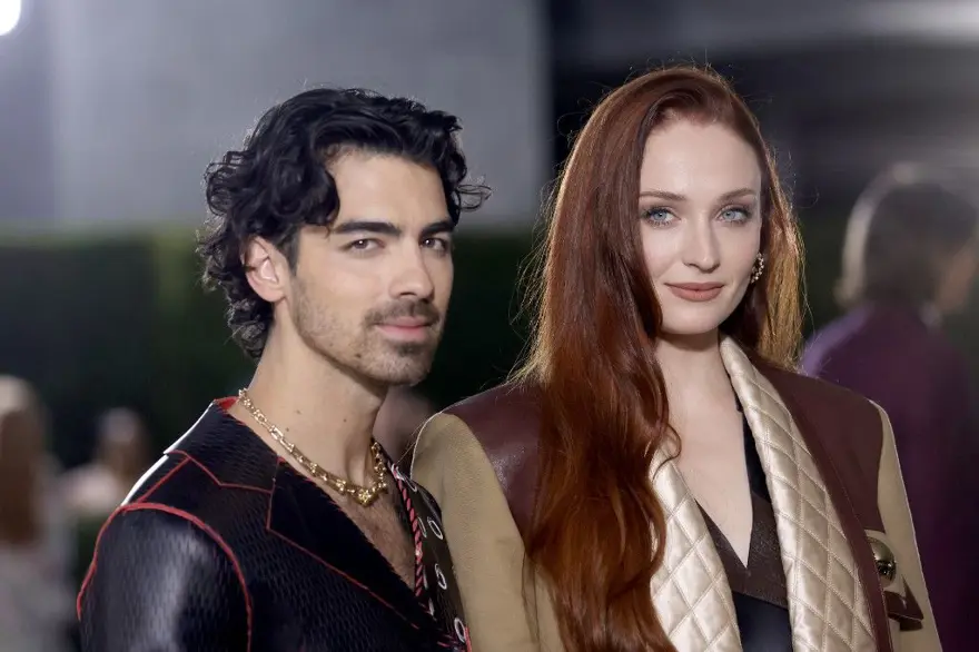 Sophie Turner ile Joe Jonas boşanıyor 