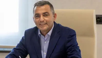 Manavgat Belediye Başkanı Kara, CHP'den istifa etti