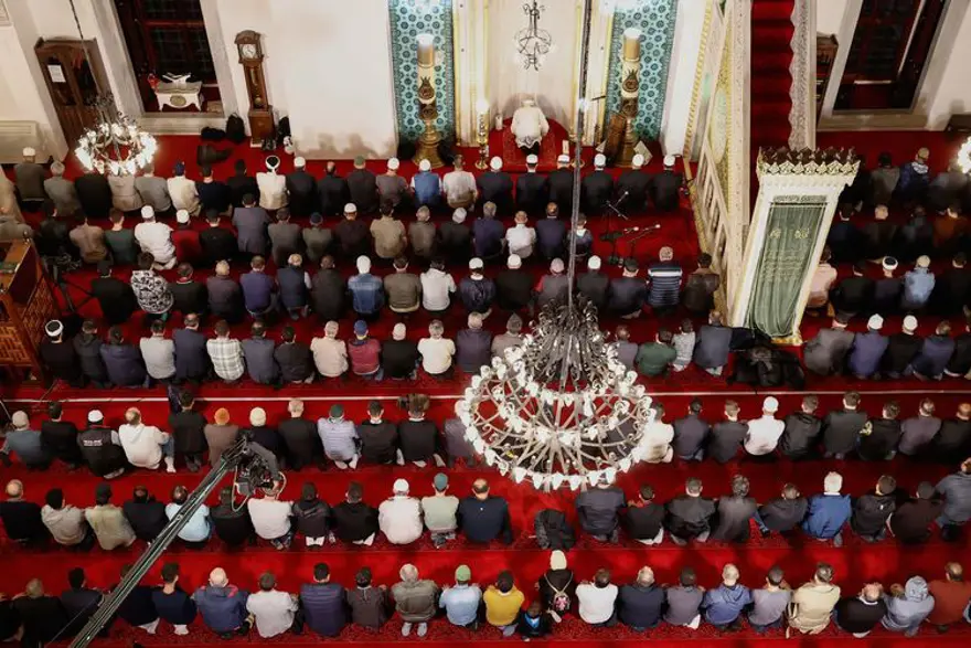 BU AKŞAM TERAVİH NAMAZI SAAT KAÇTA? 1