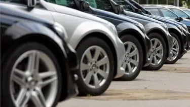 İkinci el otomobil pazarında alış da fiyat artışı da sürüyor