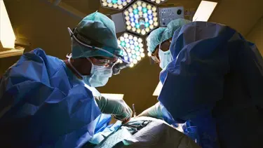 Sağlık Bakanlığı yazı gönderdi: Hastanelerde yeni dönem başlıyor... Artık akşam da ameliyat yapılacak