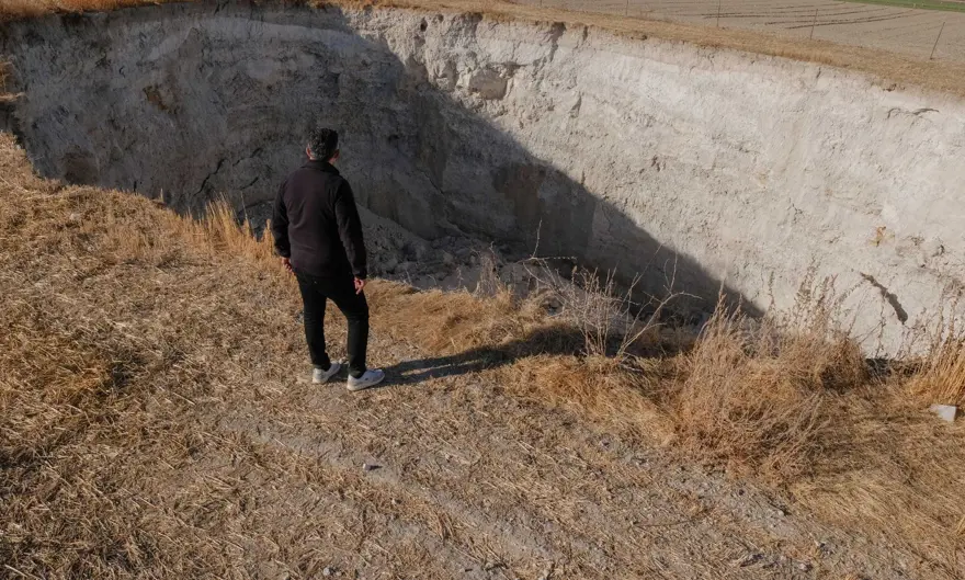 "GAZ ÇIKIŞINDAN SONRA ÇÖKMELER OLUYOR" 4 "GAZ ÇIKIŞINDAN SONRA ÇÖKMELER OLUYOR" 4