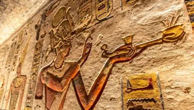 Firavunların mirası: Tutankhamun’un mezarı ilk kez eksiksiz sergileniyor