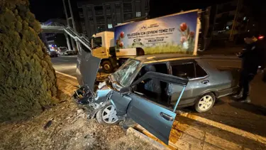 Elazığ'da 3 araçlık zincirleme trafik kazası