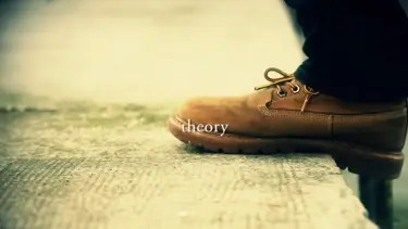 "Theory" Toronto'da