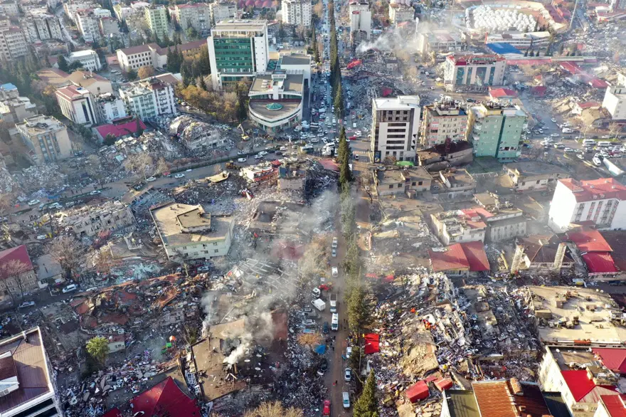 Kahramanmaraş'ta yıkımın boyutu havadan görüntülendi 2