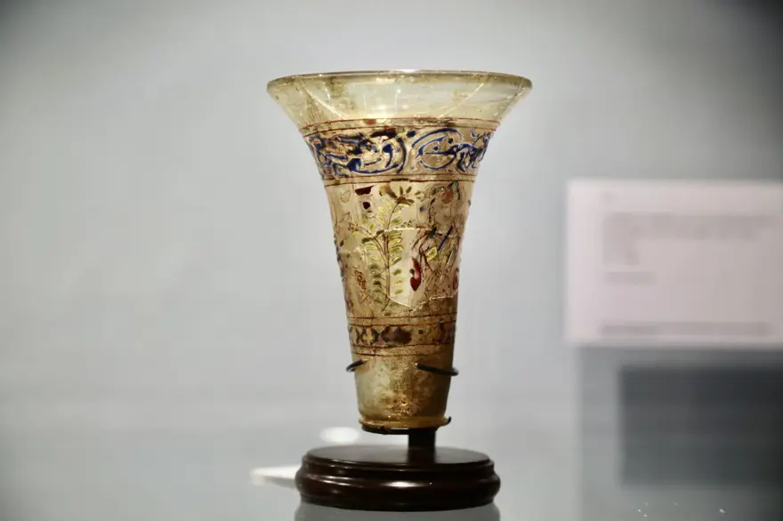 İngiltere'de satışa sunulacak Kanuni Sultan Süleyman portresinden ayrıntılar 9 İngiltere'de satışa sunulacak Kanuni Sultan Süleyman portresinden ayrıntılar 9