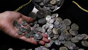 Roma İmparatoru Ceaser ve Brutus'un sikkeleri Aizanoi Antik Kenti'nden çıktı