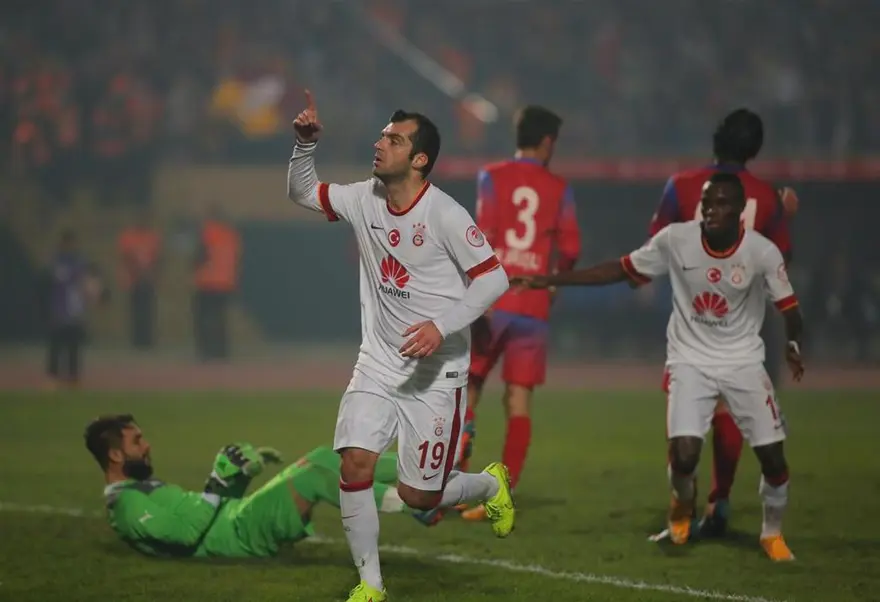 Cimbom İzmir'de kükredi 12
