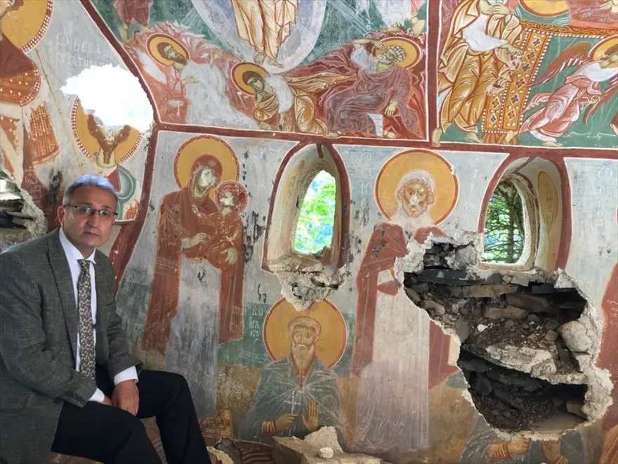 Sümela Manastırı'nın kayalıklarındaki saklı şapel restore edilecek 9