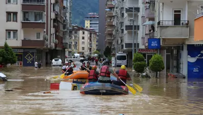 NTV muhabiri arama-kurtarma botunda