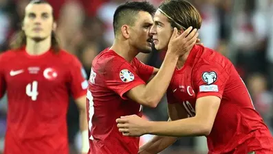 Arda Turan, milli yıldız için devrede: Sürpriz isim