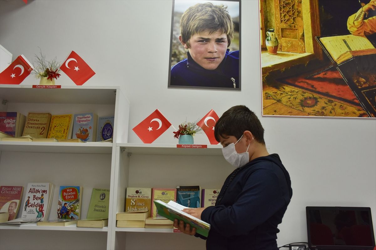 Trabzon'da Şehit Eren Bülbül Kütüphanesi açıldı