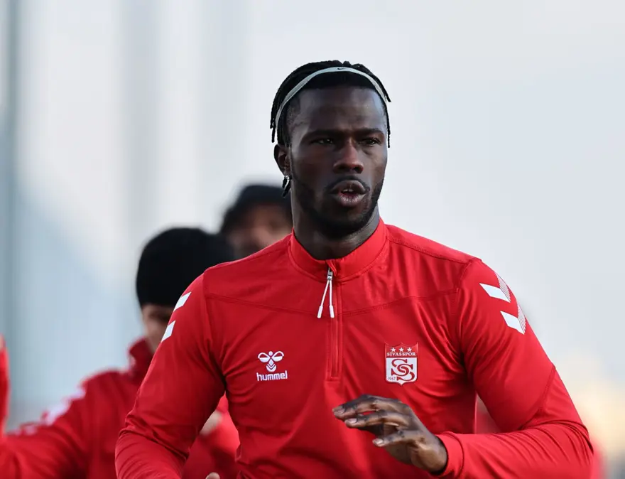 Sivasspor adı Wanda Nara ile anılan Keita Balde'yle yollarını ayırdı 1