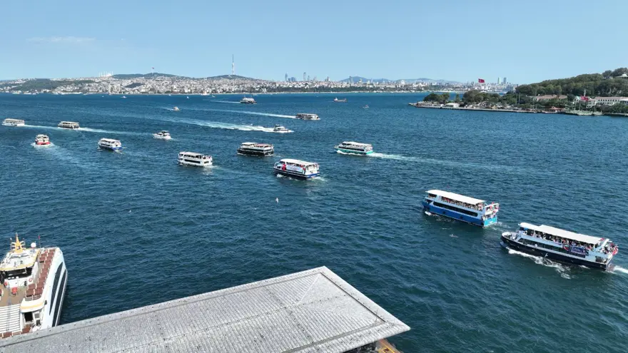 İstanbul Boğazı'nda deniz konvoyuyla Gazze eylemi 5