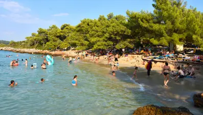 Tropik ada değil, İncekum Plajı