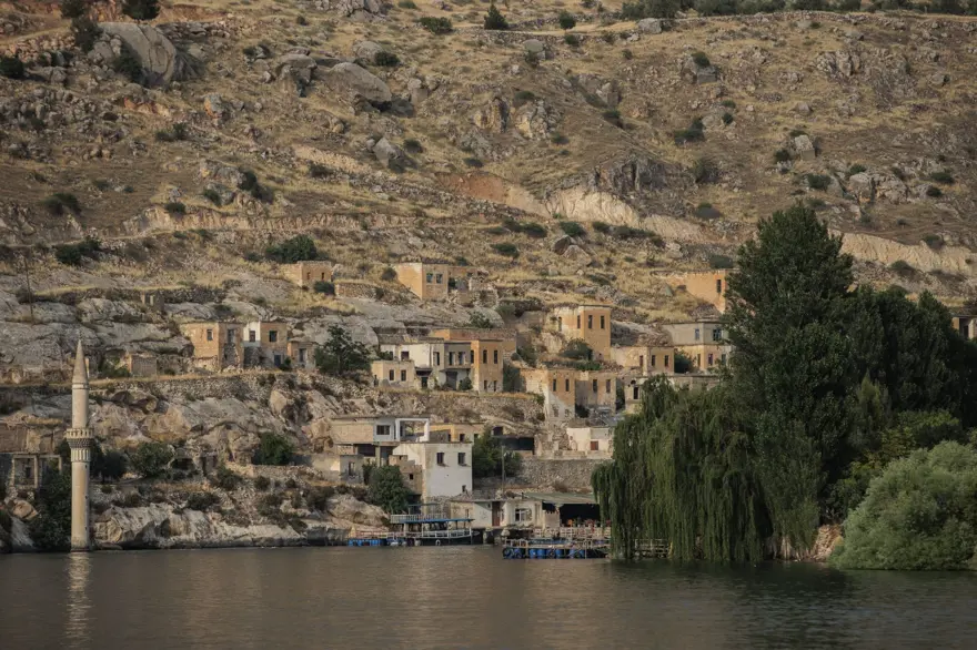 'Sakin şehir' Halfeti, yerli ve yabancı turistleri ağırlıyor 2