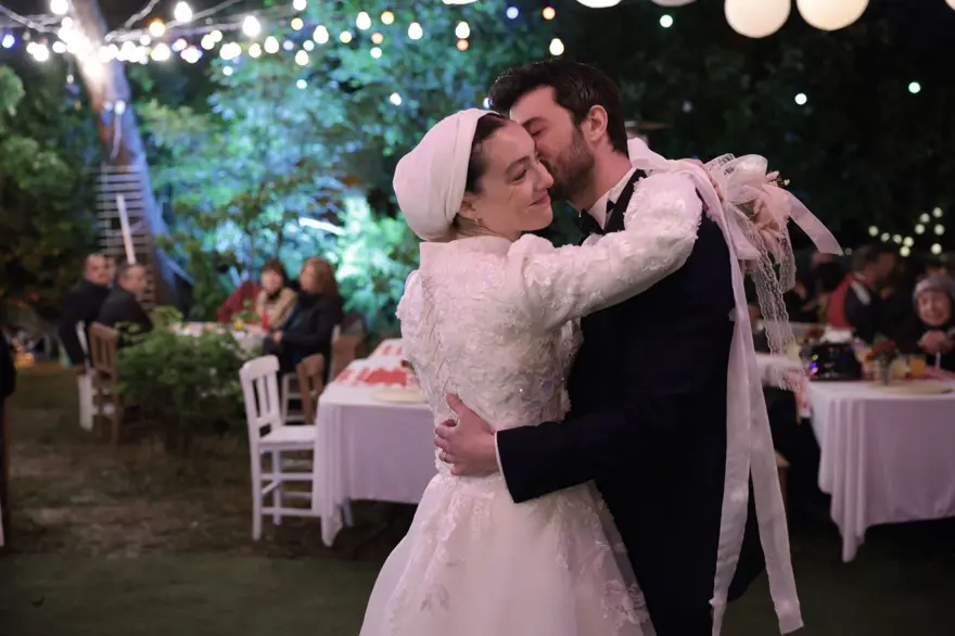 Ömer dizisi final bölümü: Ömer ve Gamze evleniyor 2