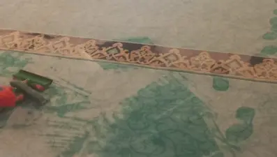 Şakanın dozunu kaçıran gençler camiye zarar verdi