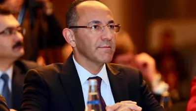 CHP'li Urla Belediye Başkanı İbrahim Burak Oğuz görevinden uzaklaştırıldı