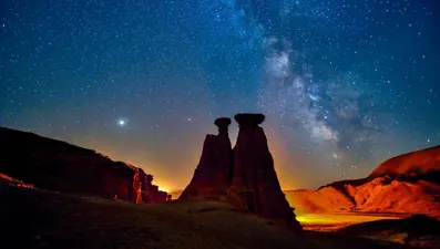 Erzurum'un 'kırmızı periler diyarı' Narman Peribacaları