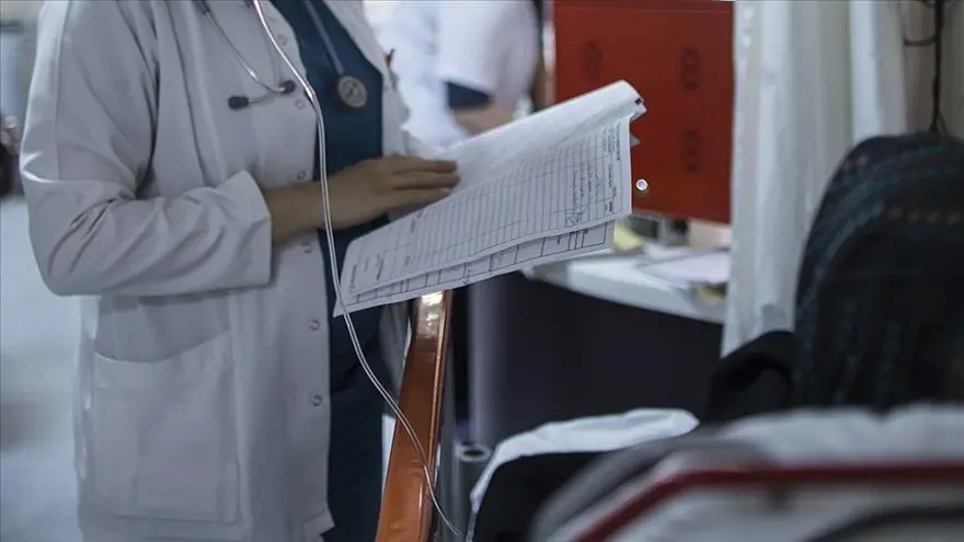 ALERJİK RİNİT BELİRTİLERİ 3 ALERJİK RİNİT BELİRTİLERİ 3