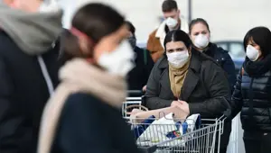 Çin'de corona virüsten kayıplar 2 bin 699’a çıktı