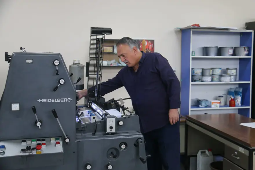 35 yıldır sabır işi mesleğini sürdürüyor, çalışan bulamıyor: "Gençler duyar duymaz vazgeçiyor" 